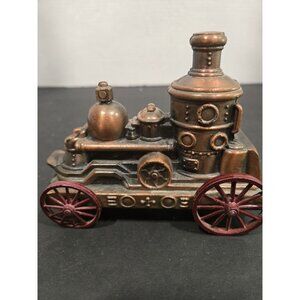 Coin Bank Banthrico Inc.  Chicago U.S.A  Fire Pumping Vehicle Vintage (SEE PICS)